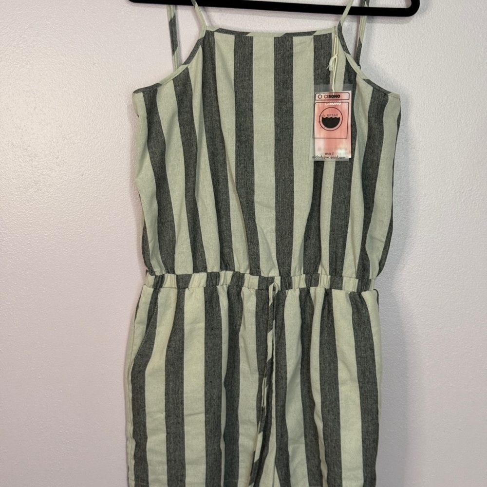 Ci Sono Black and Cream ‘Lindsey’ Romper